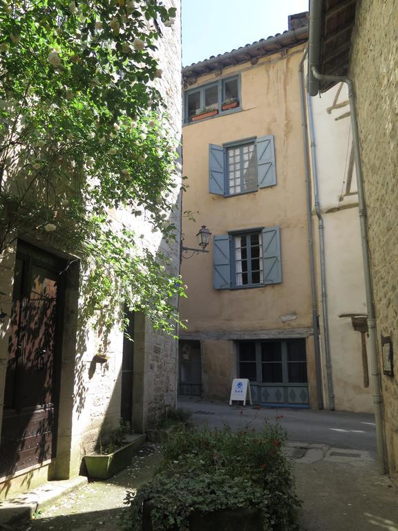 La Porte Bleue Bed & Breakfast Saint-Antonin