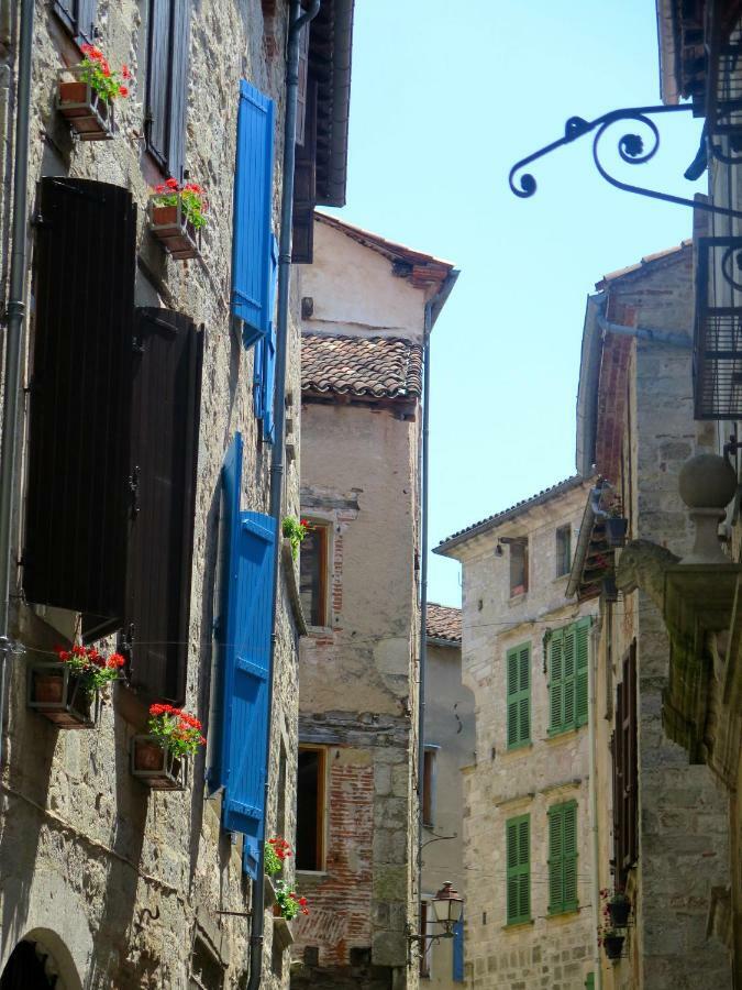Couette-café La Porte Bleue *